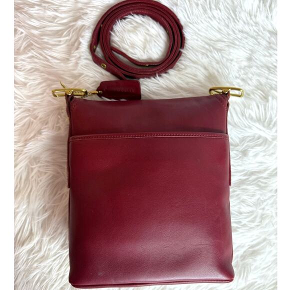 Vintage COACH y2k Legacy Red Glove Tanned Leather Flap BAG Crossbody Purse 9821 - Picture 2 of 11